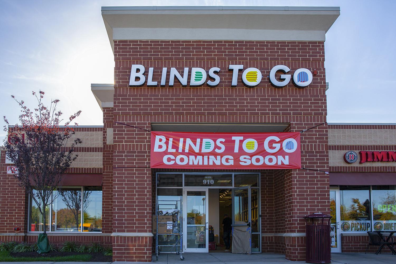 Une salle du montre Blinds To Go au service de Columbia, Maryland, USA.