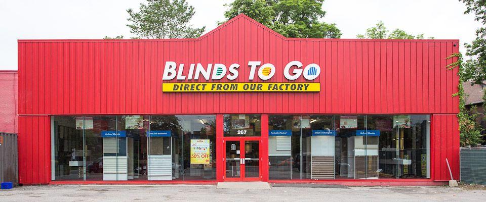 Une salle du montre Blinds To Go au service de Davenport, Scarborough, Toronto, et York.