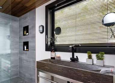 How To Choose Bathroom Blinds?