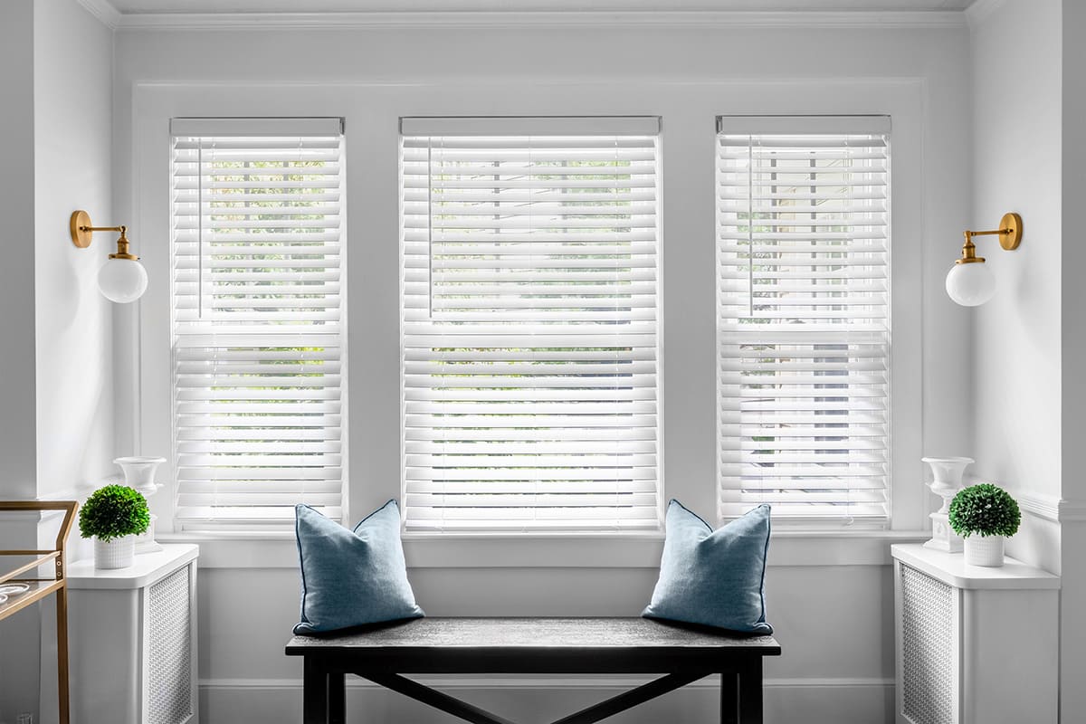 Window faux wood blinds discount