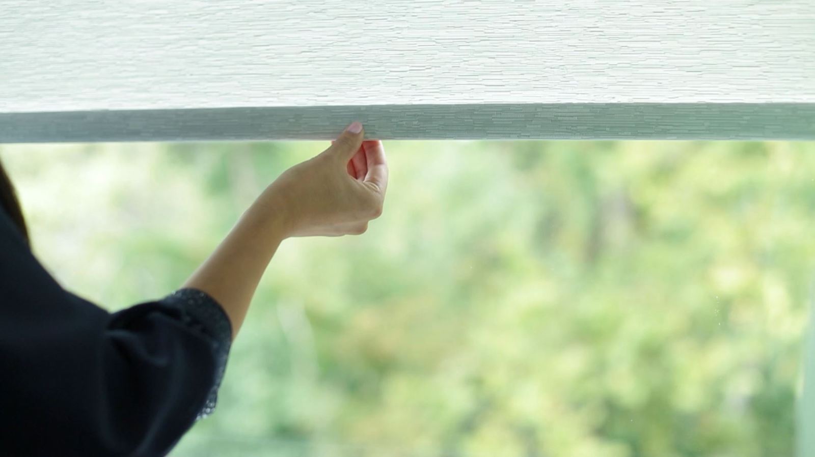 Cordless Softlift shades Cordless Softlift shades