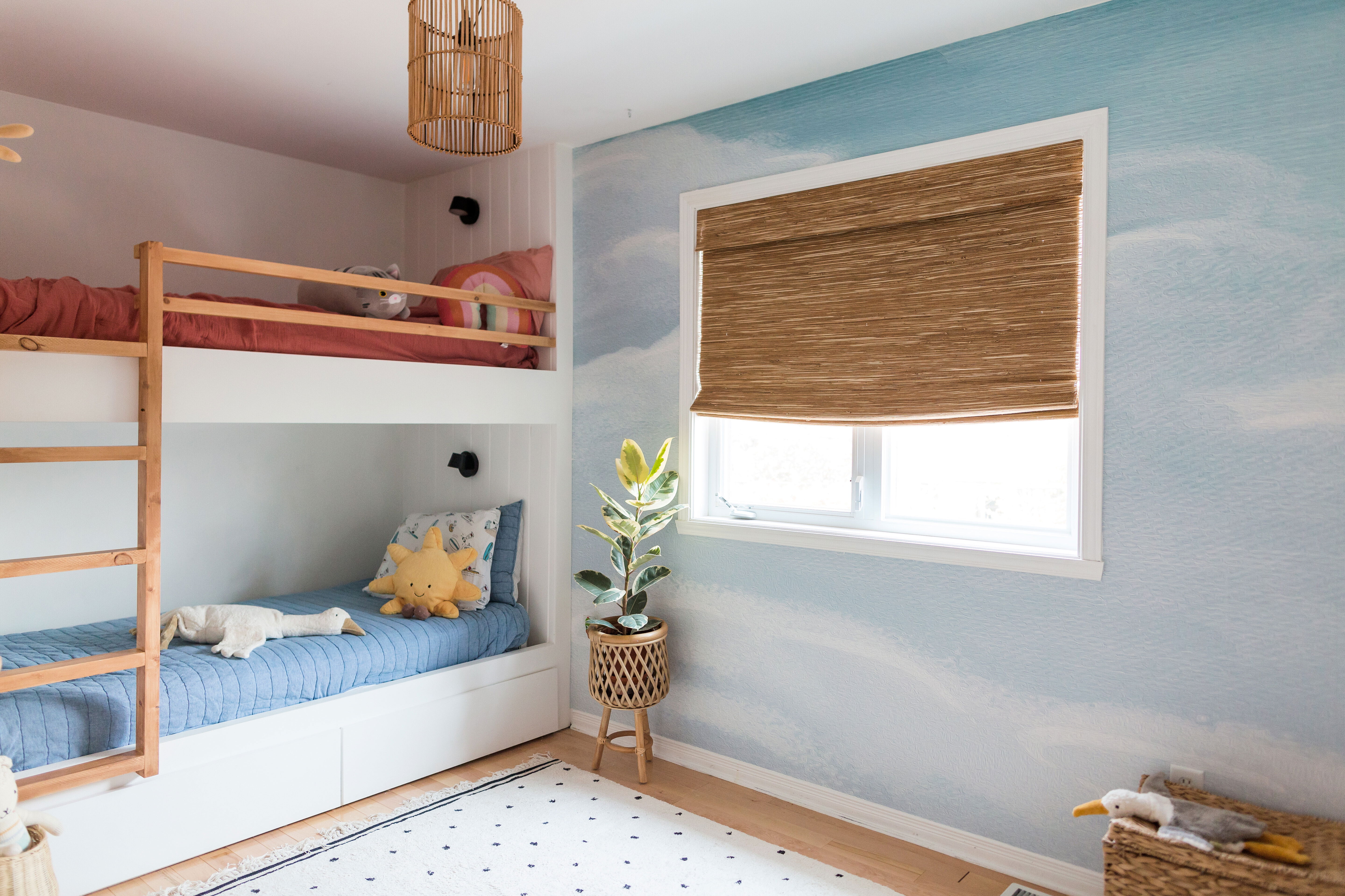 Child-Friendly Woven Wood Child-Friendly Woven Wood