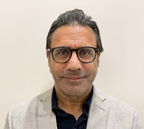 Manager Photo